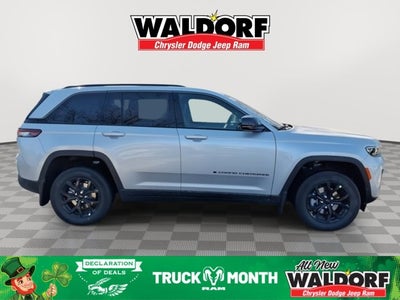 2026 Jeep Grand Cherokee Laredo Altitude