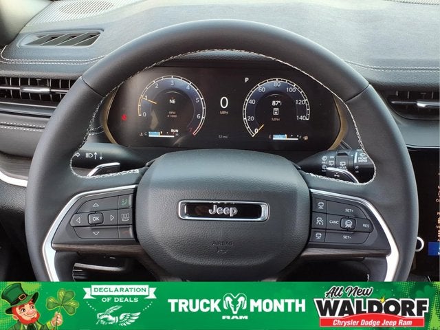 2026 Jeep Grand Cherokee Laredo Altitude