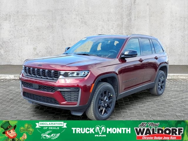 2026 Jeep Grand Cherokee Laredo Altitude