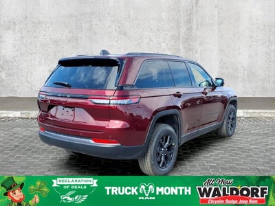 2026 Jeep Grand Cherokee Laredo Altitude