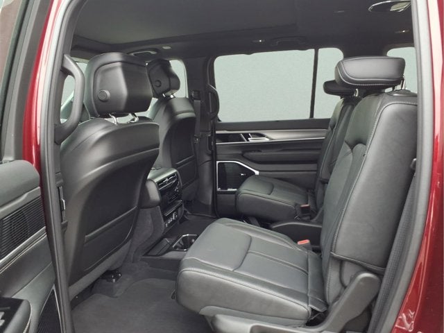 2026 Jeep Grand Wagoneer Limited Reserve