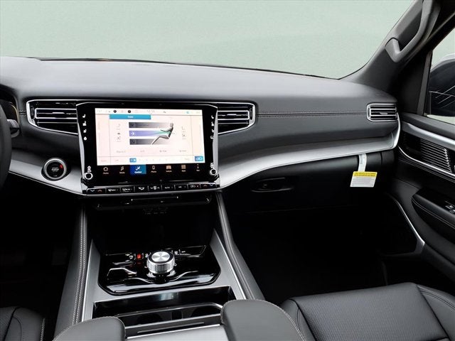 2025 Jeep Wagoneer Series II Carbide