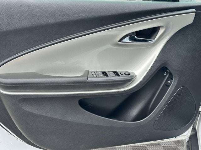 2013 Chevrolet Volt Base