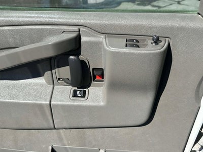 2023 Chevrolet Express Passenger LS