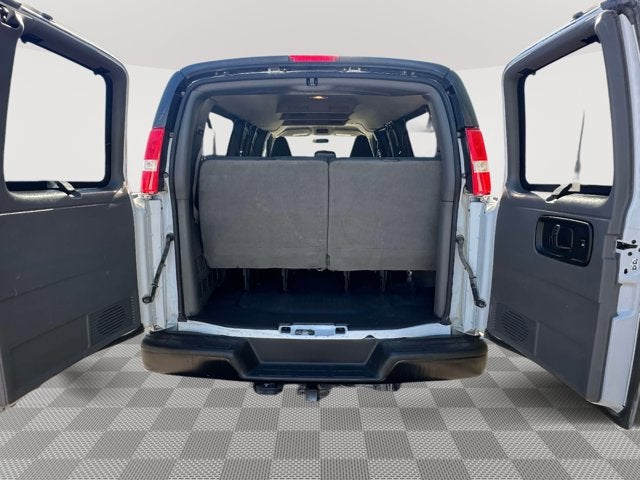 2023 Chevrolet Express Passenger LS