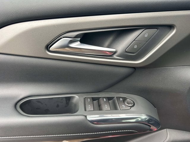 2025 Chevrolet Traverse FWD LT