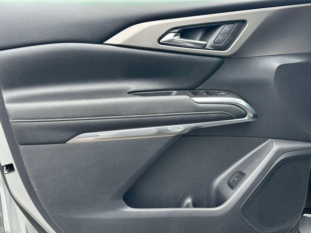 2024 Chevrolet Traverse AWD LS