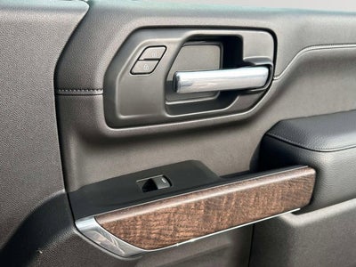 2023 GMC Sierra 2500HD Denali