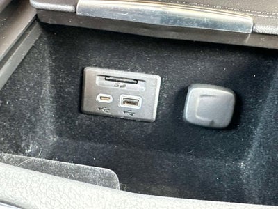 2022 Cadillac XT4 AWD Luxury