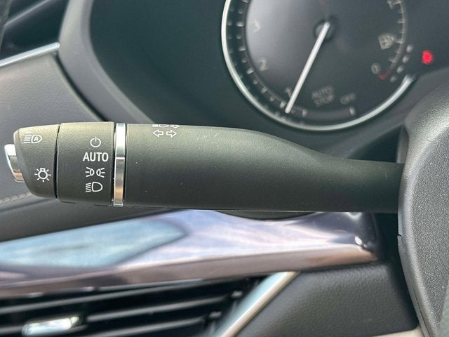 2022 Cadillac XT4 AWD Luxury