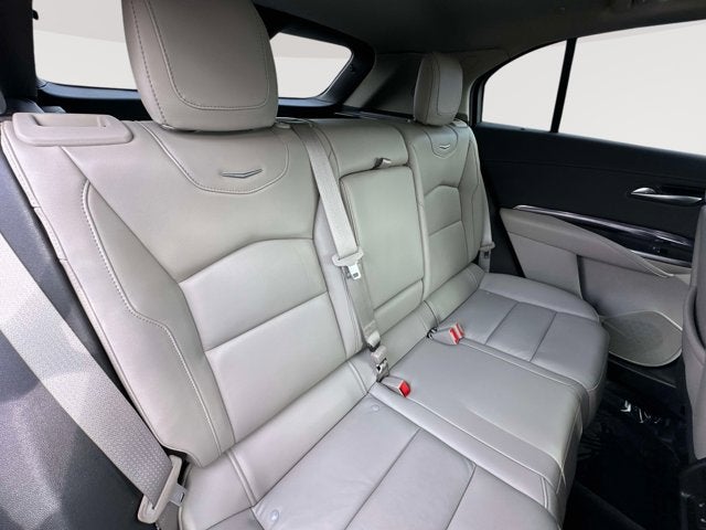 2022 Cadillac XT4 AWD Luxury