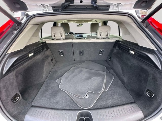 2022 Cadillac XT4 AWD Luxury