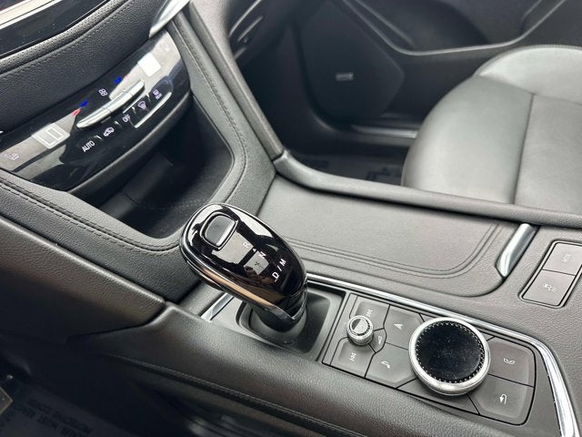 2024 Cadillac XT5 AWD Premium Luxury