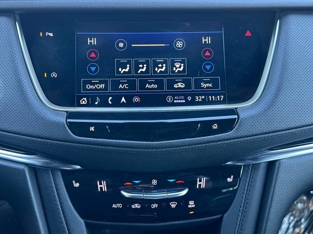 2022 Cadillac XT5 AWD Premium Luxury