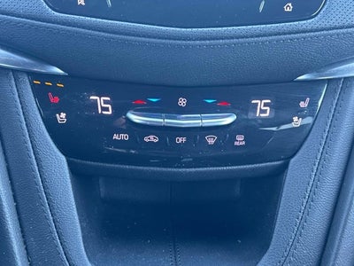 2022 Cadillac XT5 AWD Premium Luxury