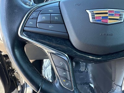 2022 Cadillac XT5 AWD Premium Luxury