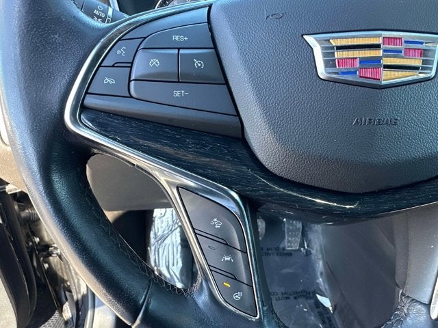 2022 Cadillac XT5 AWD Premium Luxury