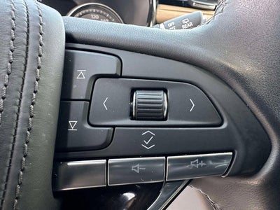 2023 Cadillac XT6 AWD Premium Luxury