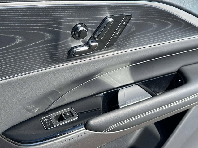 2024 Cadillac LYRIQ Sport