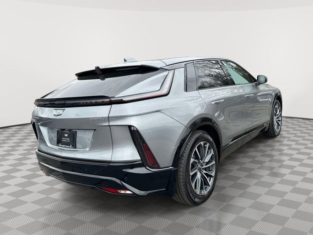 2024 Cadillac LYRIQ Sport