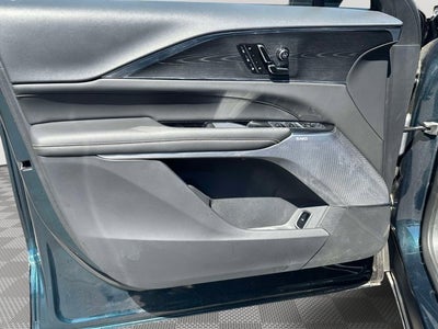 2024 Cadillac LYRIQ Sport
