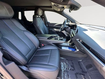 2024 Cadillac LYRIQ Sport