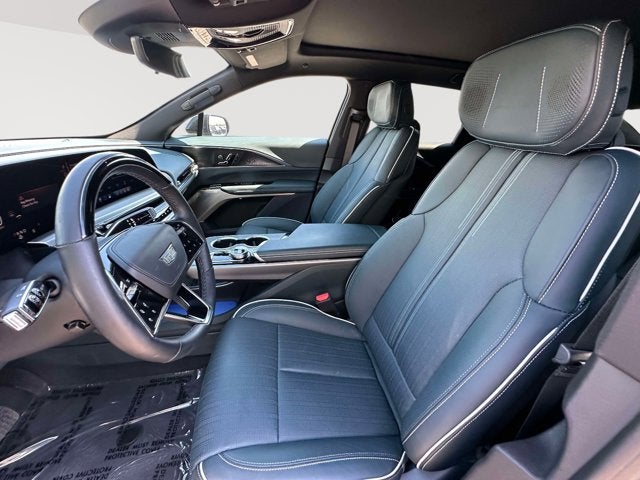 2024 Cadillac LYRIQ Sport