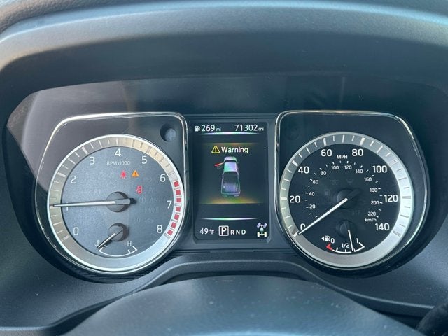 2017 Nissan Titan SV