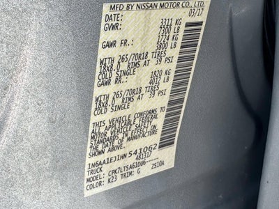 2017 Nissan Titan SV