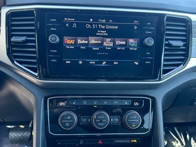 2022 Volkswagen Atlas Cross Sport 2.0T SE w/Technology