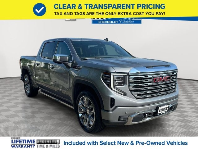 2023 GMC Sierra 4WD Crew Cab Short Box Denali's photo