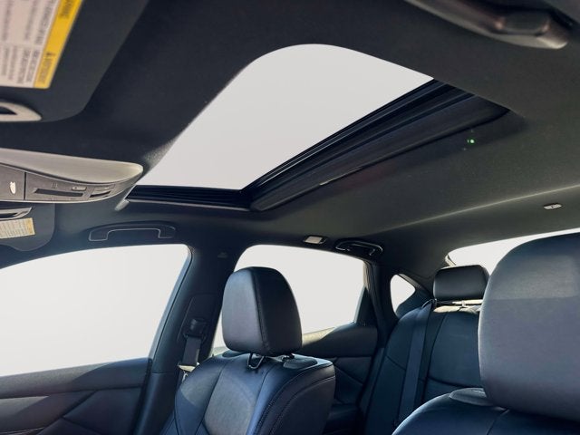 2017 INFINITI Q70 3.7