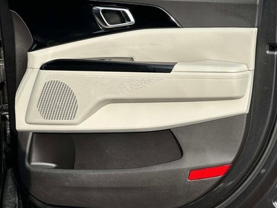 2024 Kia Carnival SX