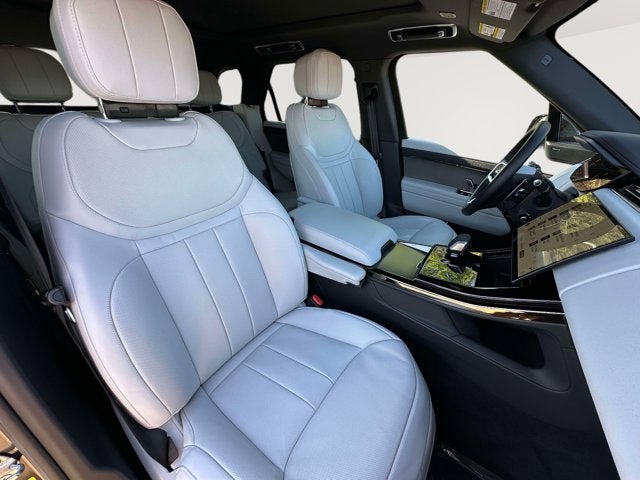 2025 Land Rover Range Rover Sport SE
