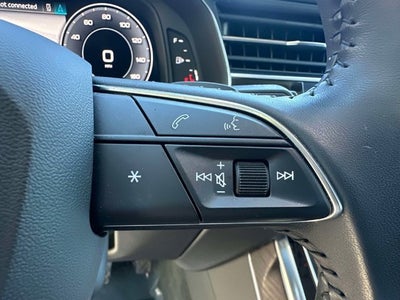 2019 Audi Q8 Premium Plus
