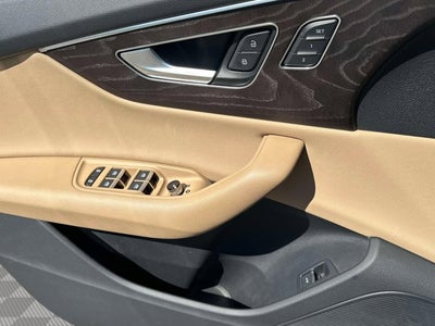 2019 Audi Q8 Premium Plus