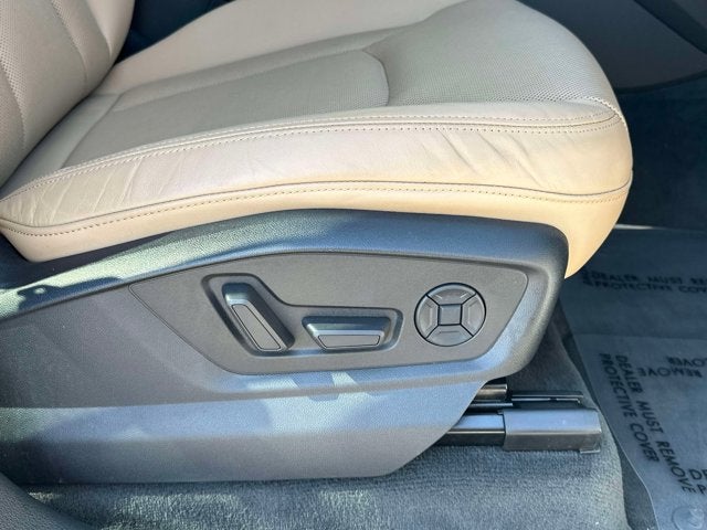 2019 Audi Q8 Premium Plus