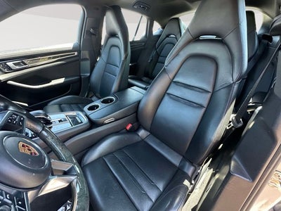 2018 Porsche Panamera Base