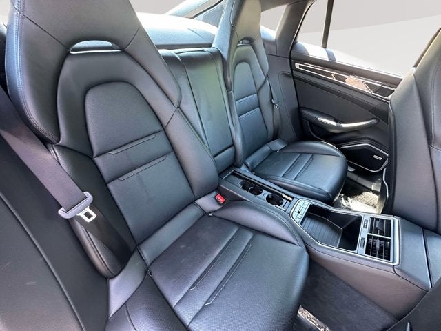2018 Porsche Panamera Base