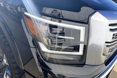 2022 Nissan Titan Platinum Reserve