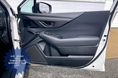 2025 Subaru Legacy Base