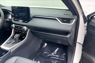 2025 Toyota RAV4 Hybrid XSE