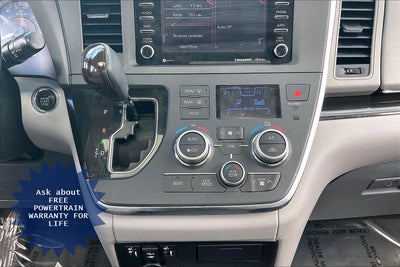 2019 Toyota Sienna XLE