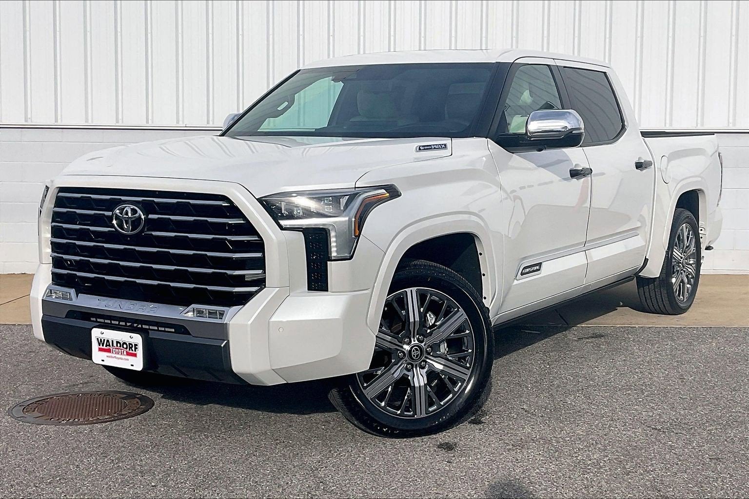 2025 Toyota Tundra Capstone Hybrid