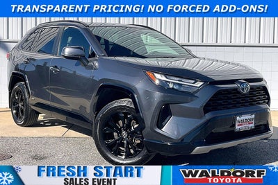 2022 Toyota RAV4 Hybrid SE