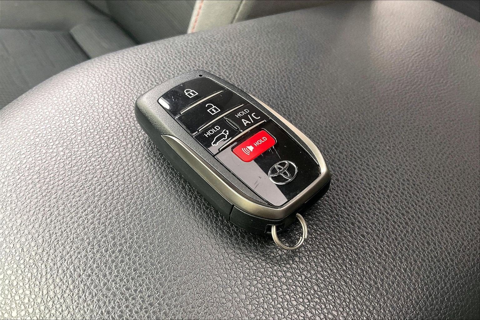 2023 Toyota RAV4 Prime SE