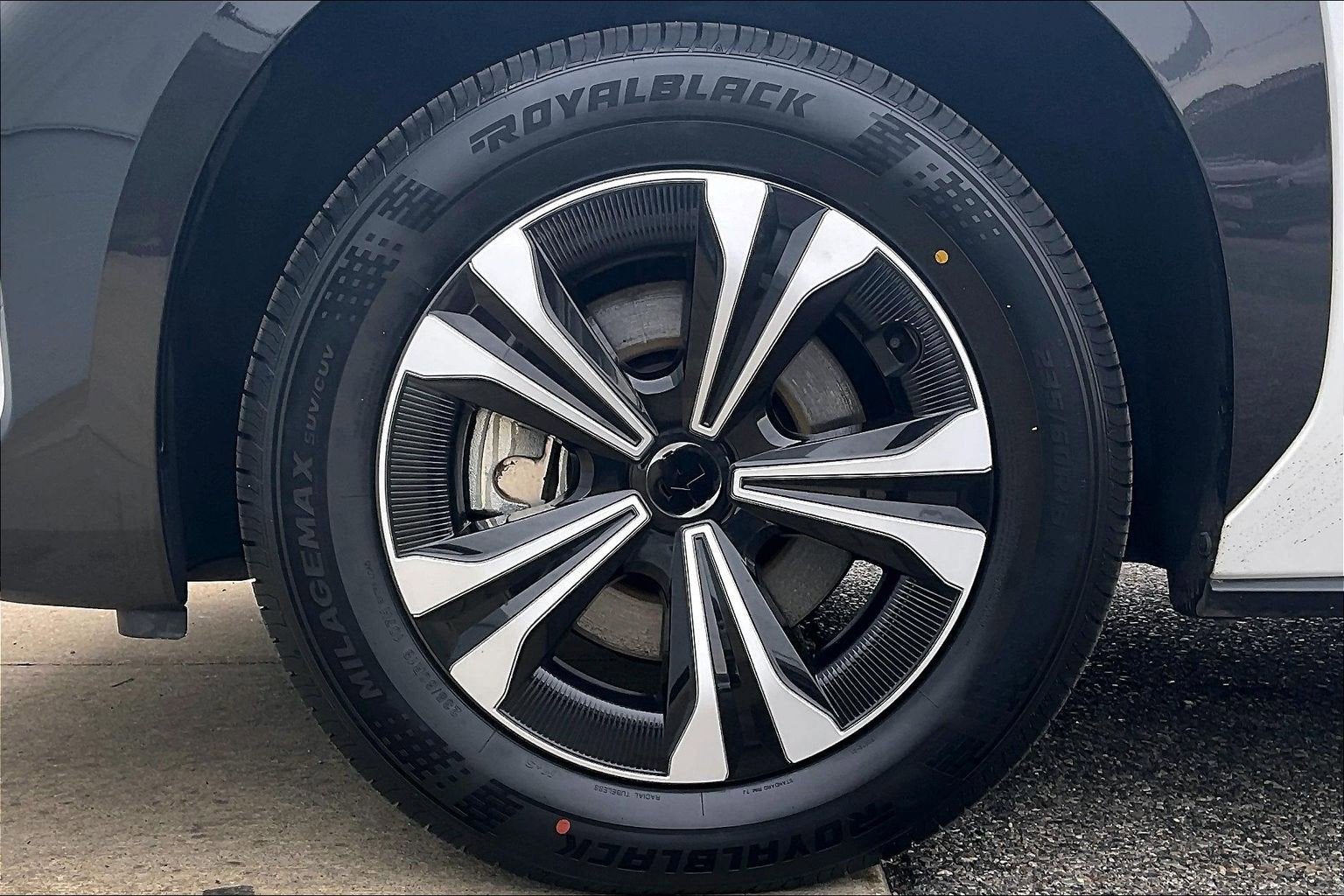 2023 Toyota bZ4X XLE