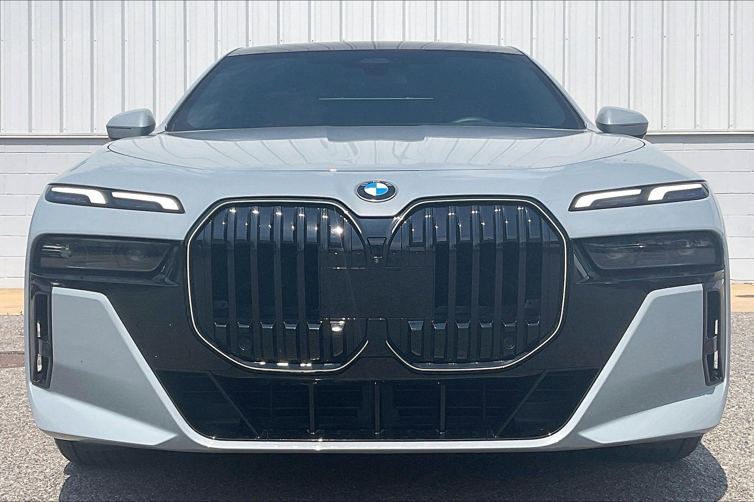 2024 BMW 7 Series 740i