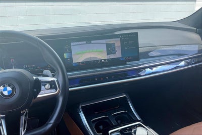 2024 BMW 7 Series 740i