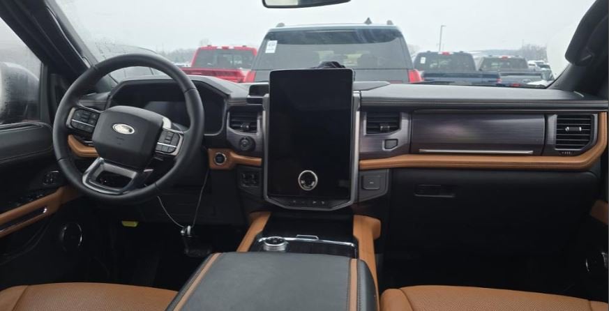 2022 Ford Expedition Max Platinum FACTORY ENTERTAINMENT SYSTEM